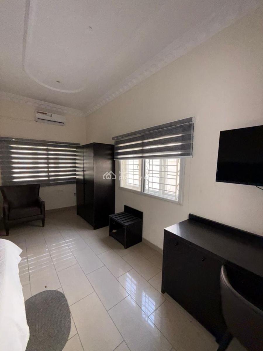 Furnished 16-room - Oniru-v.i, Lagos*  Looking for a Spac, Oniru, Victoria Island (vi), Lagos, Hotel / Guest House for Rent