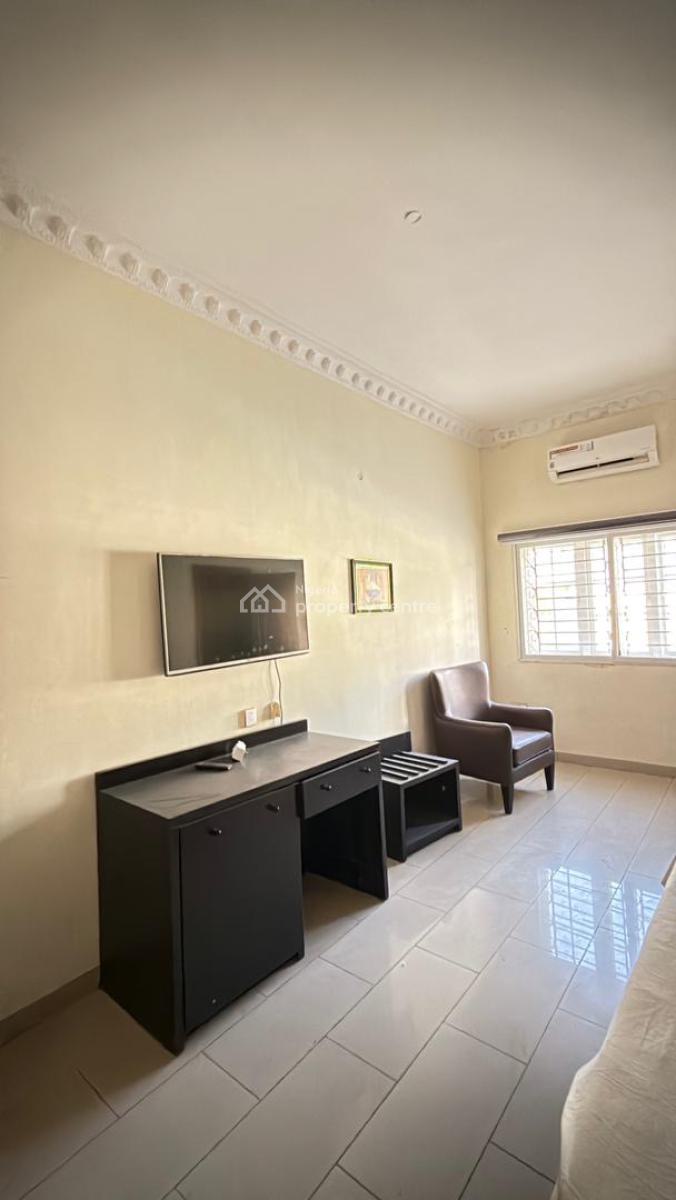 Furnished 16-room - Oniru-v.i, Lagos*  Looking for a Spac, Oniru, Victoria Island (vi), Lagos, Hotel / Guest House for Rent