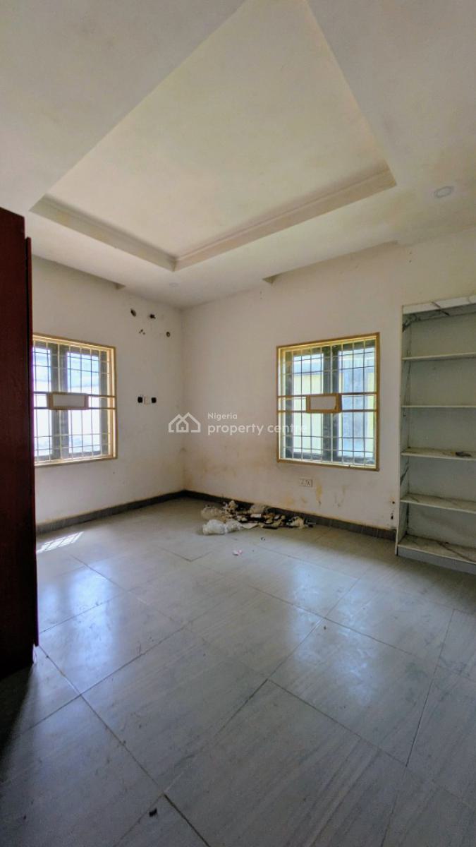 Clean 3bedroom Apartment, Dakibiu, Wuye, Abuja, Flat / Apartment for Sale