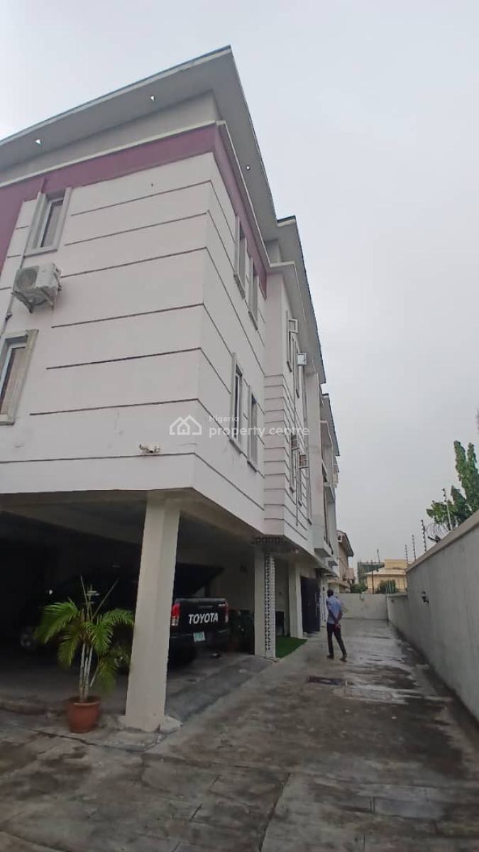 Luxury 4 Unit of 2 Bedroom & 2 Unit of Mini Flat Furnished Apartment, Off Admiralty Way, Lekki Phase 1, Lekki, Lagos, Flat / Apartment for Sale