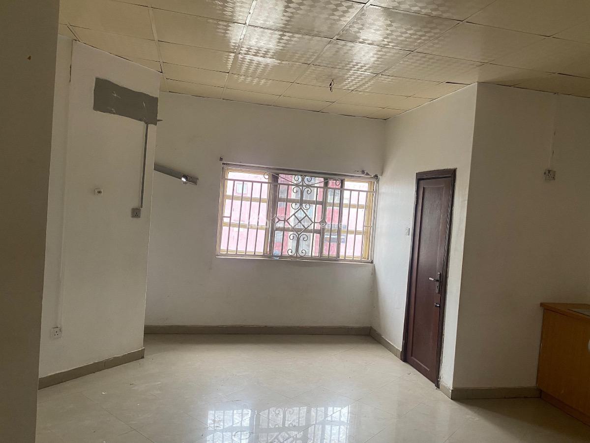 Exquisite Spacious Studio Apartment, Lekki Phase 1, Lekki, Lagos, Flat / Apartment for Rent