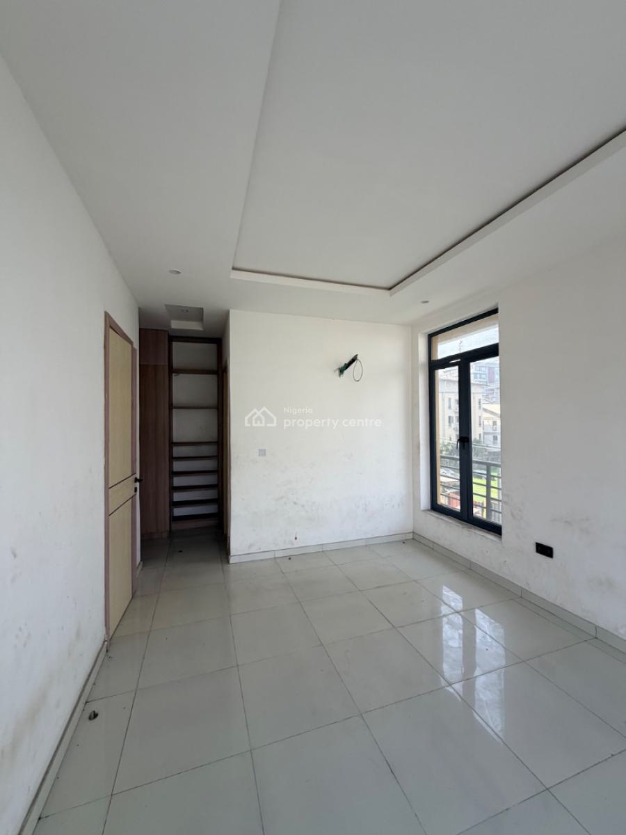 Brand New Contemporary 4 Bedroom Maisonette with Bq, Perez Drive, Lekki Phase 1, Lekki, Lagos, Flat / Apartment for Rent