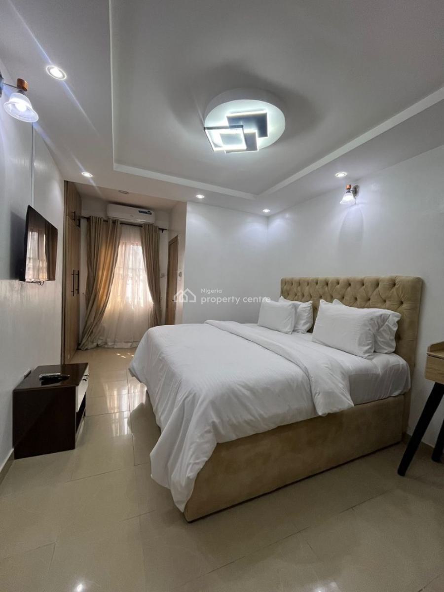 Beautiful Furnished 4 Bedroom Semi Detached Apartment with 2 Bqs, Lekki Phase 1, Lekki, Lagos, Semi-detached Duplex for Rent