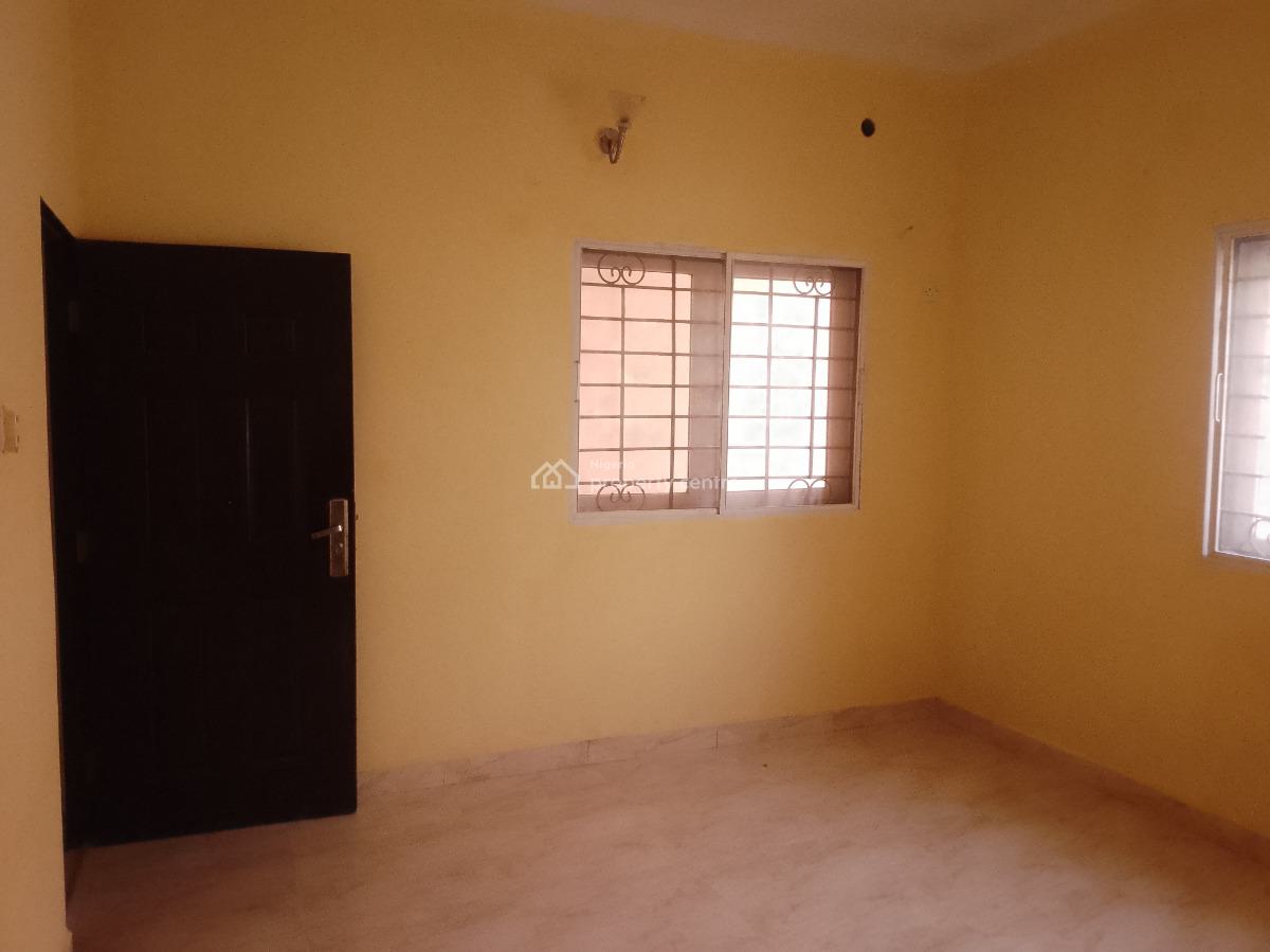 Luxury Four Bedroom Apartment, Scc Road, Ushafa, Bwari, Abuja, Detached Bungalow for Rent