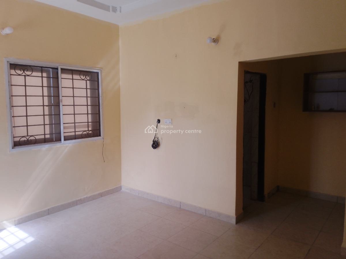 Luxury Four Bedroom Apartment, Scc Road, Ushafa, Bwari, Abuja, Detached Bungalow for Rent