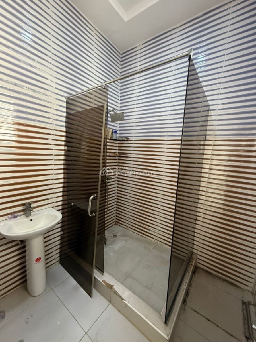 Exquisite Spacious Single Room Shared Apartment, Orchid, Lekki Phase 2, Lekki, Lagos, Flat / Apartment for Rent