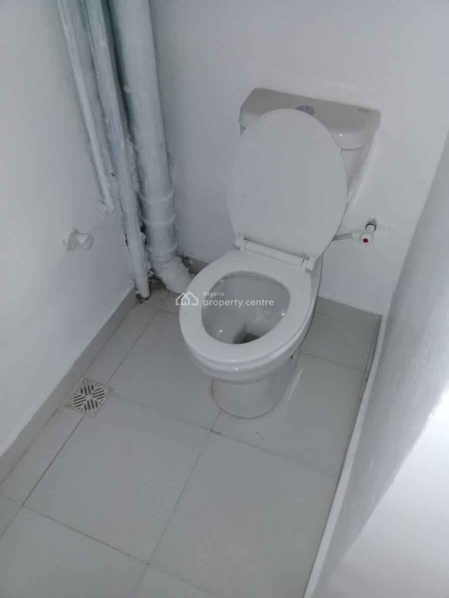 Beautiful 2 Bedroom Flat Apartment, Omole Phase 2, Ikeja, Lagos, Flat / Apartment for Rent