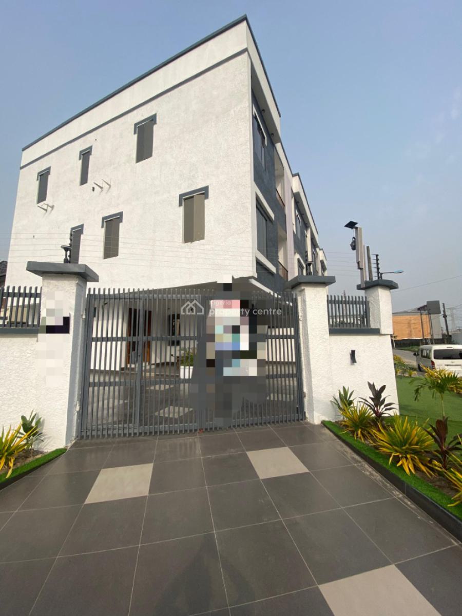 Impeccable 4 Bedroom Terrace Duplex with Bq, Lekki Phase 1, Lekki, Lagos, Terraced Duplex for Sale