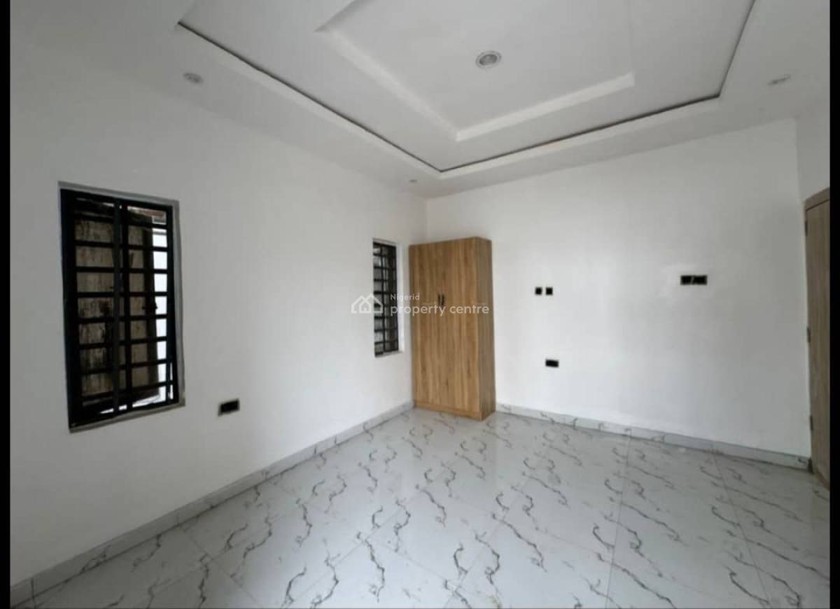 Newly Built 2 Bedroom Apartment with Bq, Ologolo, Lekki, Lagos, Flat / Apartment for Rent