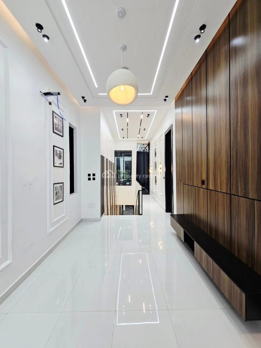 Built for Comfort. Designed for Luxury     5-bed  Pool  Bq, Ikota Estate, Ikota, Lekki, Lagos, Detached Duplex for Sale