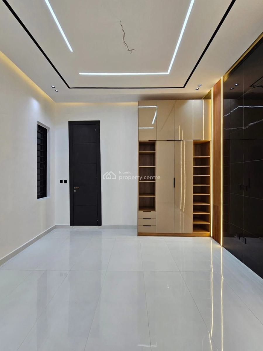 Built for Comfort. Designed for Luxury     5-bed  Pool  Bq, Ikota Estate, Ikota, Lekki, Lagos, Detached Duplex for Sale