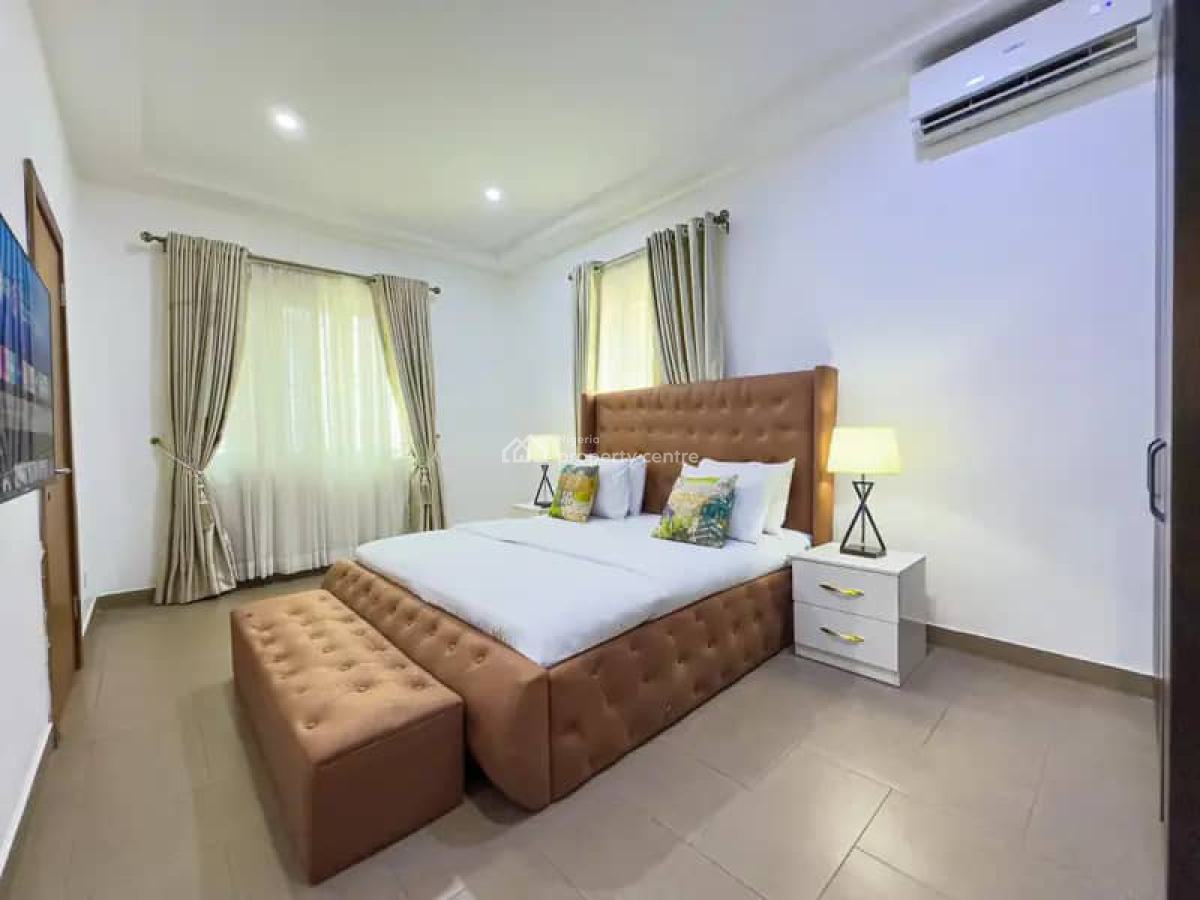 a Luxury Fully Furnished 3 Bedroom Flat, Lekki, Lekki Phase 1, Lekki, Lagos, House Short Let