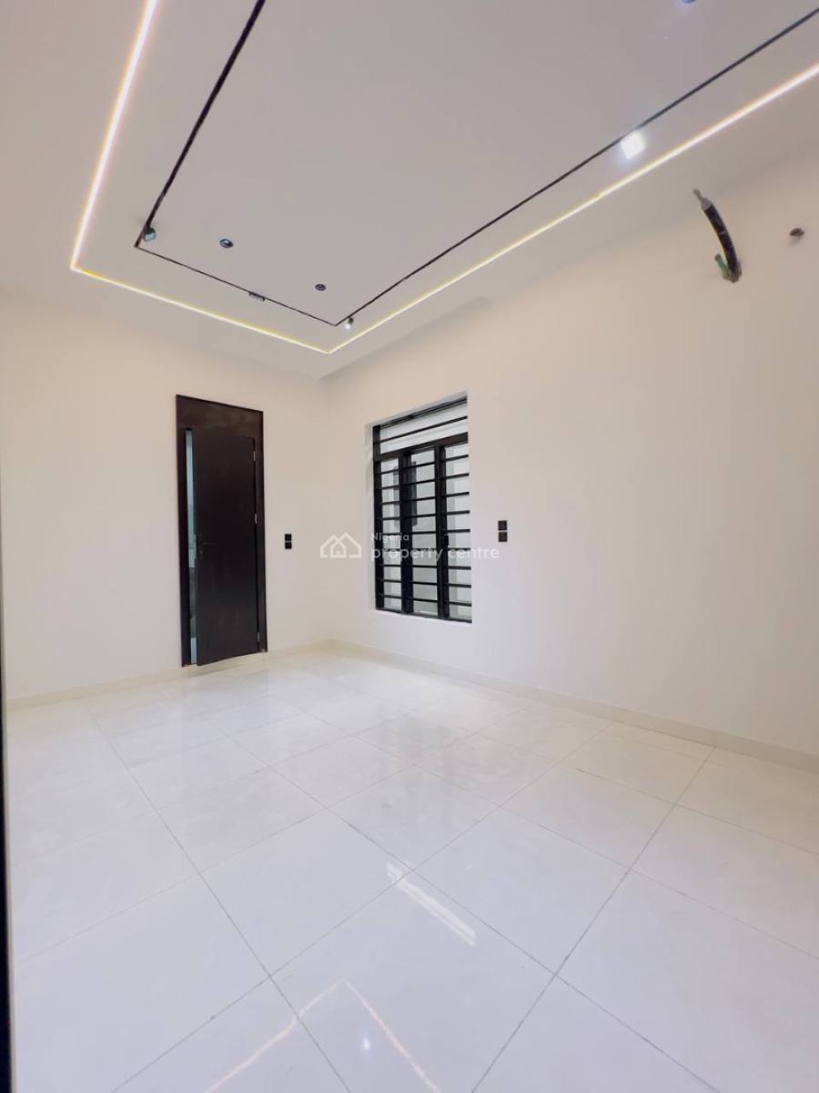 5 Bedroom Fully Detached Duplex+bq with Pool, Chevron, Lekki, Lagos, Detached Duplex for Sale