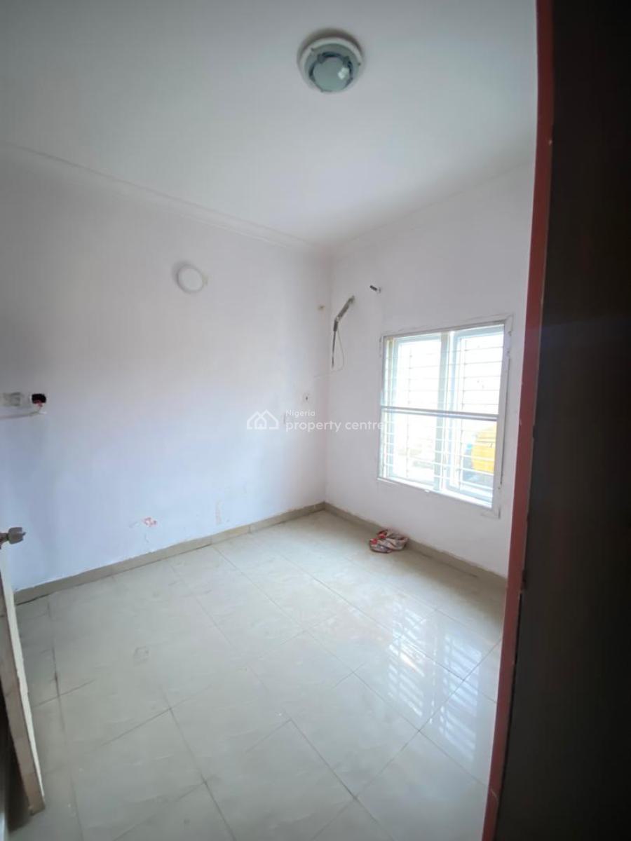 Self Contain, Ikota, Lekki, Lagos, Flat / Apartment for Rent