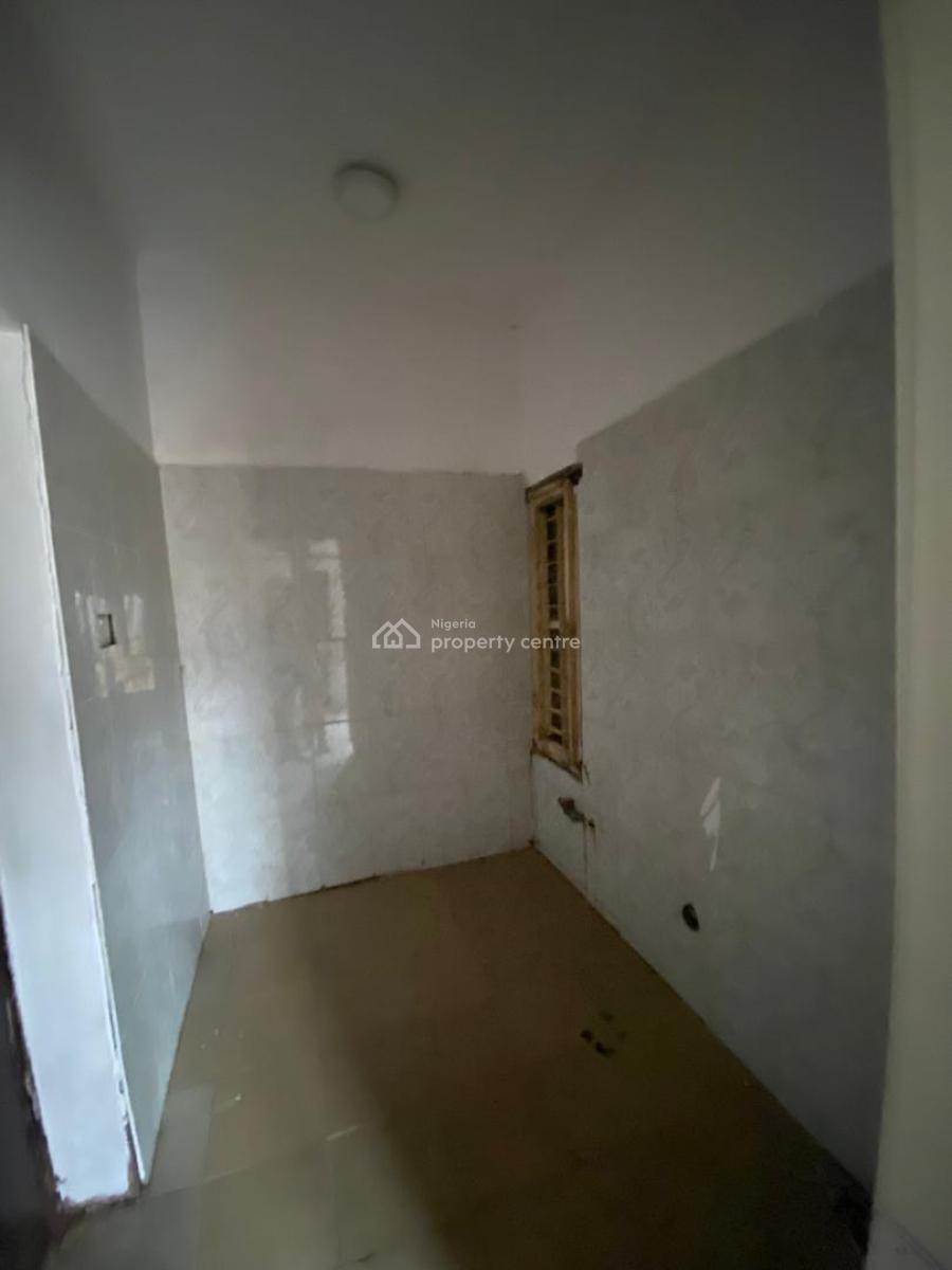 Self Contain, Ikota, Lekki, Lagos, Flat / Apartment for Rent