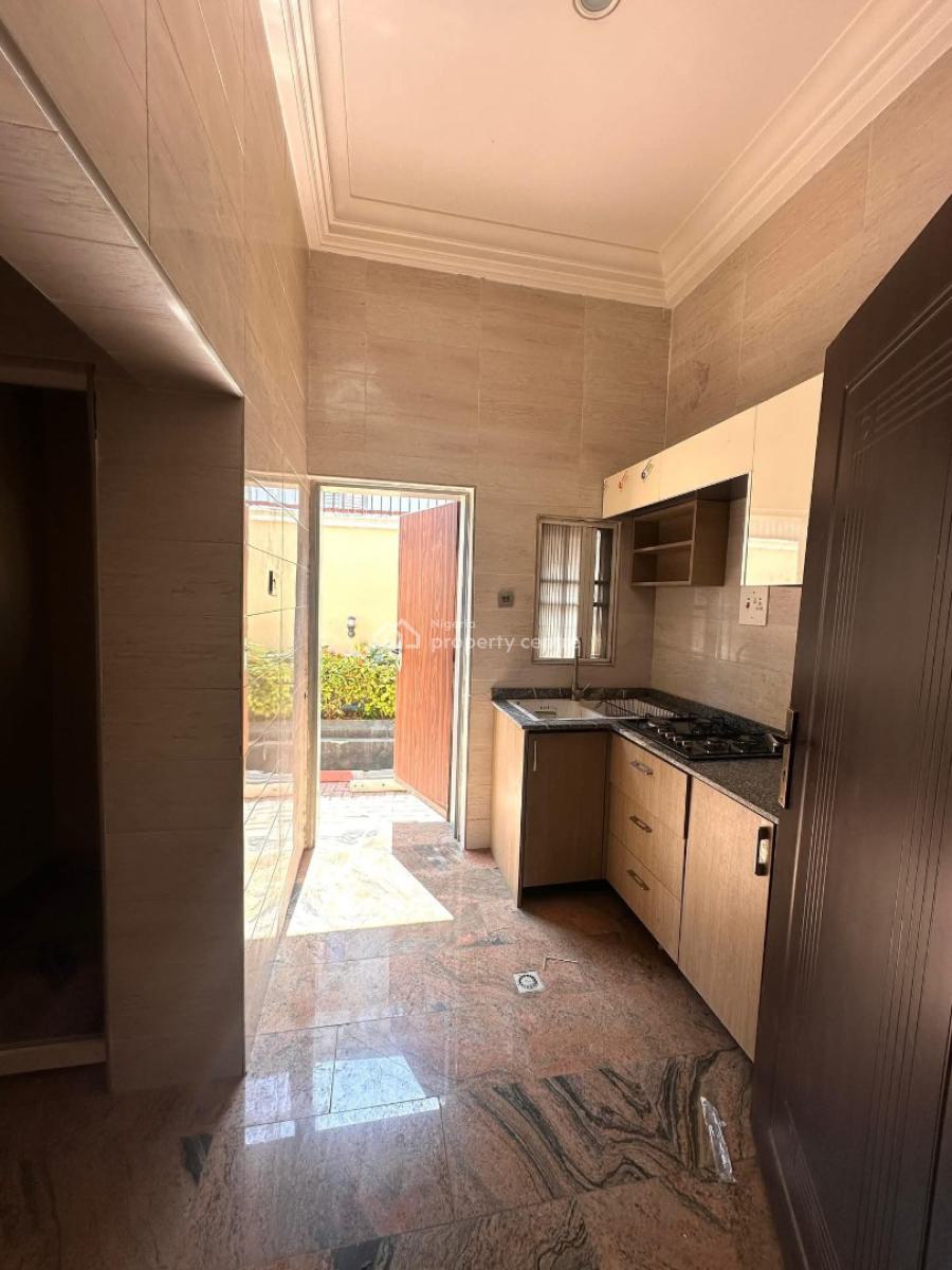 2 Bedroom Apartment, Gilmore, Jahi, Abuja, Flat / Apartment for Rent