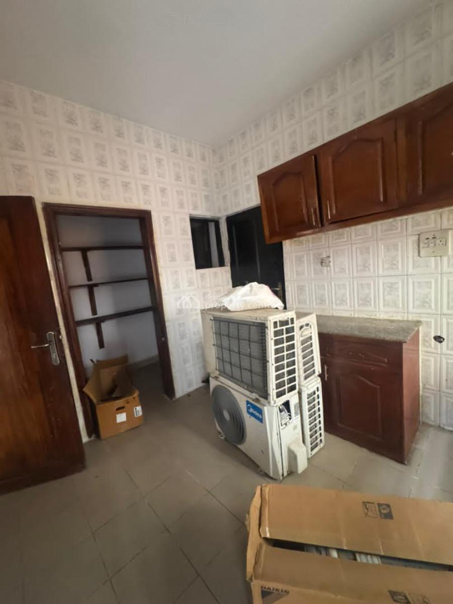 Well Maintained 5 Bedroom Semi-detached Duplex with a 2 Bedroom Boys Q, Lekki Phase 1, Lekki, Lagos, Semi-detached Duplex for Rent