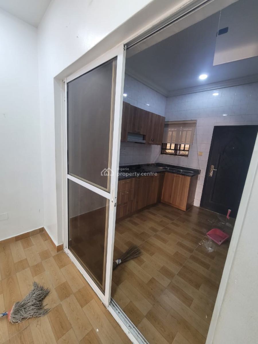 Fully Serviced 1bedroom Mini-flat Apartment Unfurnished, Lekki Phase One Lagos, Lekki Phase 1, Lekki, Lagos, Mini Flat (room and Parlour) for Rent