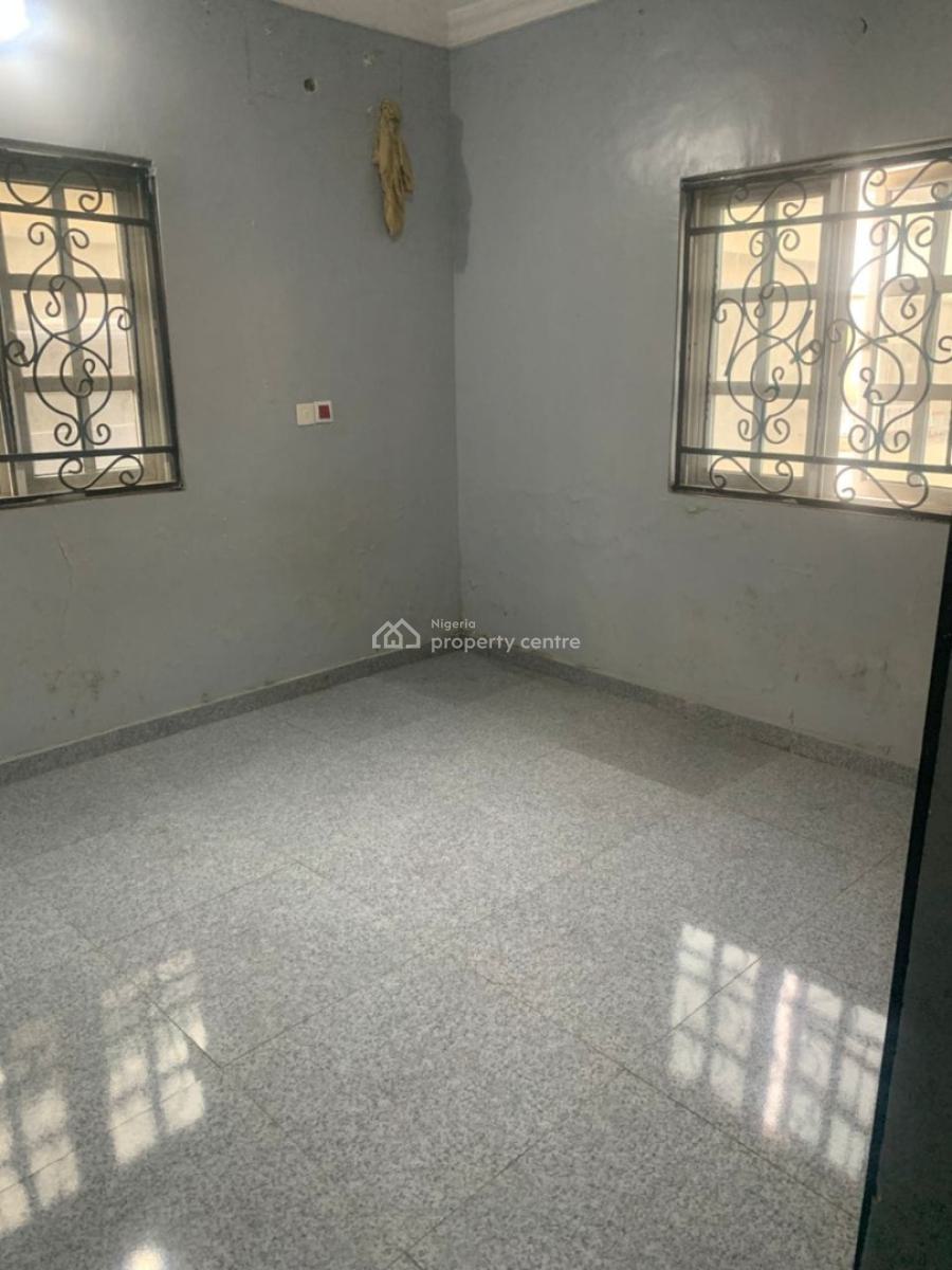 3 Bedroom Flat, Opposite Abraham Adesanya Estate, Lekki Phase 2, Lekki, Lagos, Flat / Apartment for Rent
