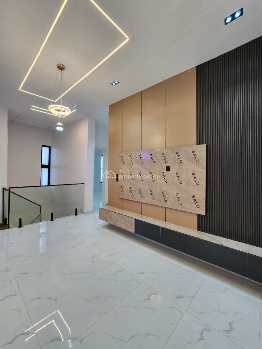 Luxury 5 Bedroom Detached Duplex with a Pool & Bq, Ikota, Lekki, Lagos, Detached Duplex for Sale