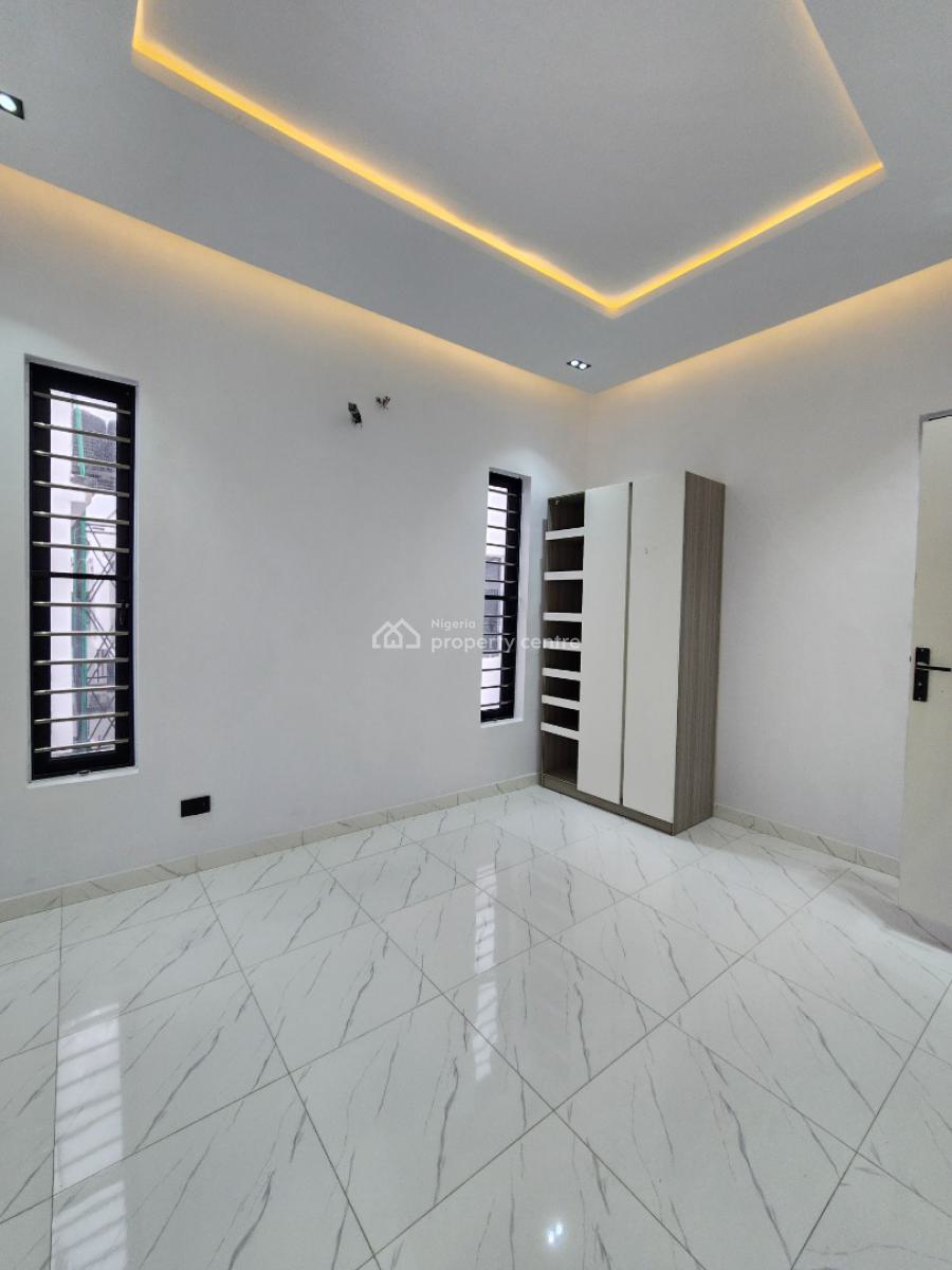 Luxury 5 Bedroom Detached Duplex with a Pool & Bq, Ikota, Lekki, Lagos, Detached Duplex for Sale