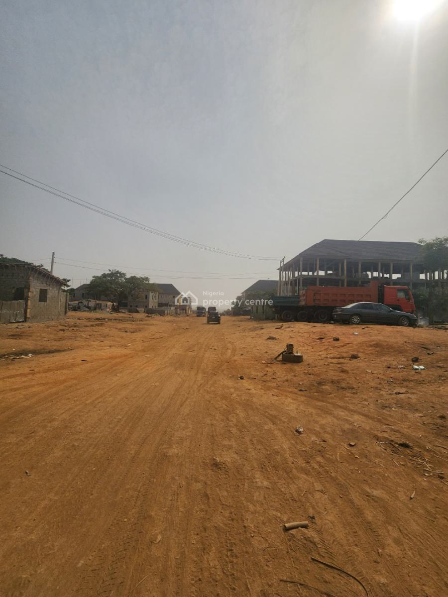 Flat Buildable Land in a Very Good Location, By Aduvie School, Jahi, Abuja, Residential Land for Sale
