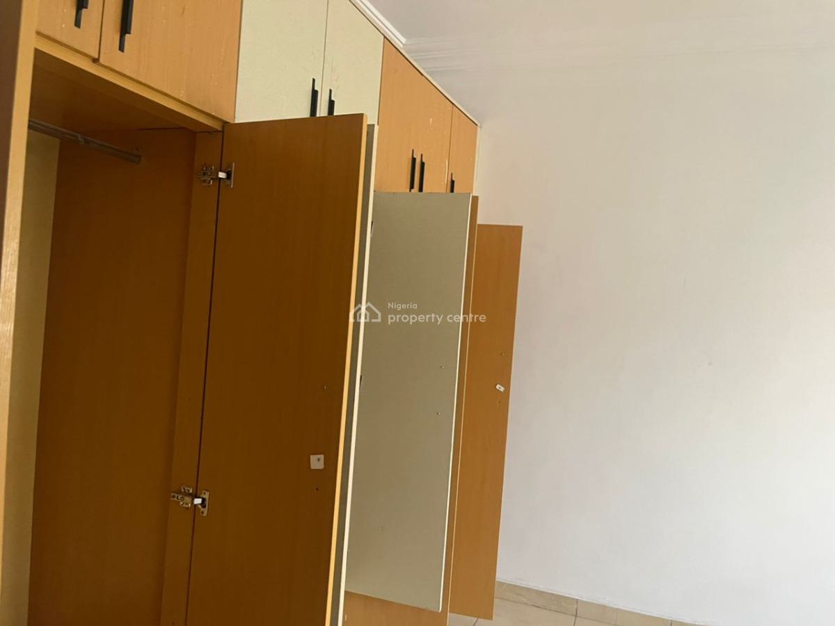 Luxury Finish 3 Bedroom Flat, By Nizamiya Hospital, Idu Industrial, Abuja, Flat / Apartment for Rent