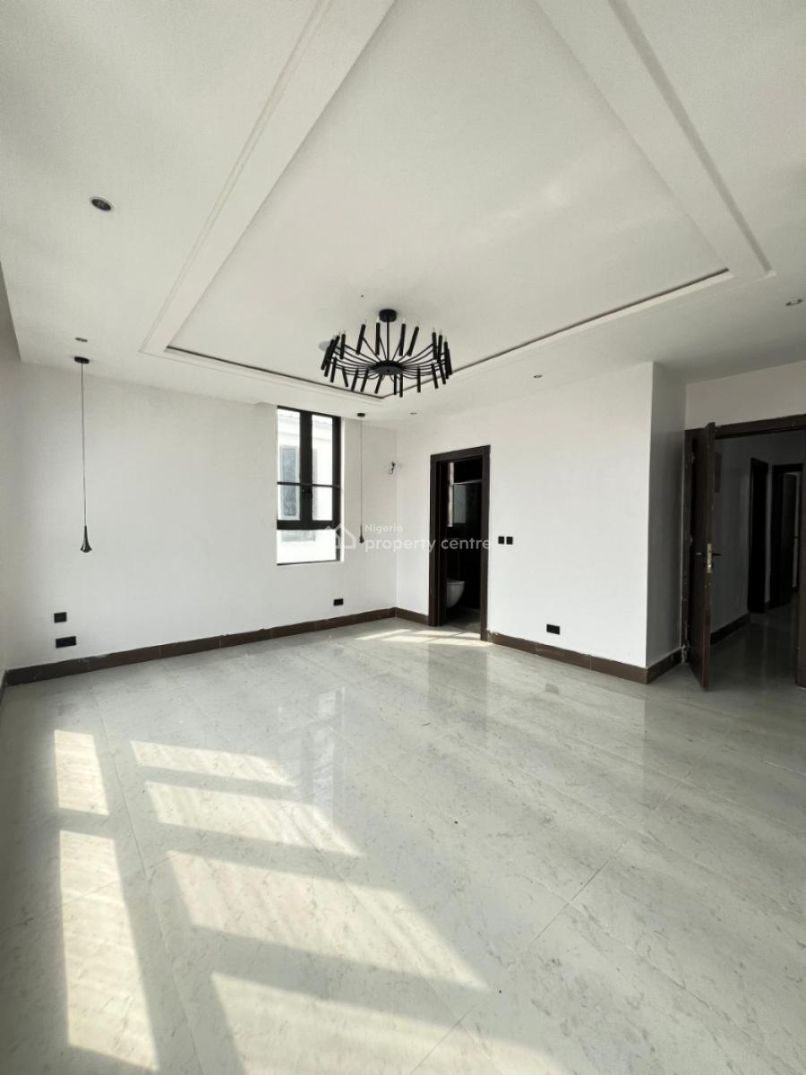 Capacious 5 Bedroom Fully Detached Duplex with Pool & Bq, Lekki Phase 1, Lekki, Lagos, Detached Duplex for Sale