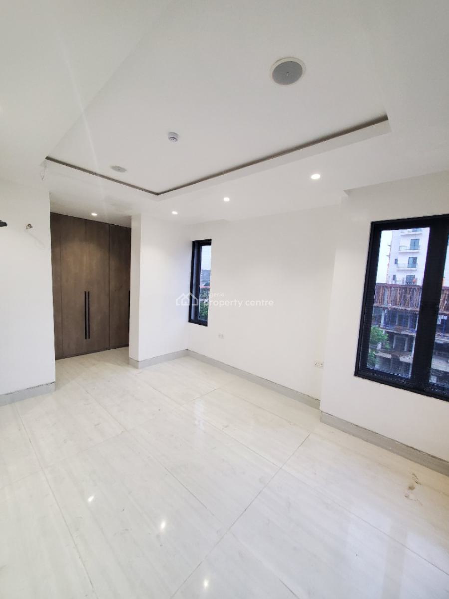 Exquisitely Built 4 Bedroom Maisonette with a Swimming Pool and Gym, Ikoyi, Lagos, Flat / Apartment for Rent