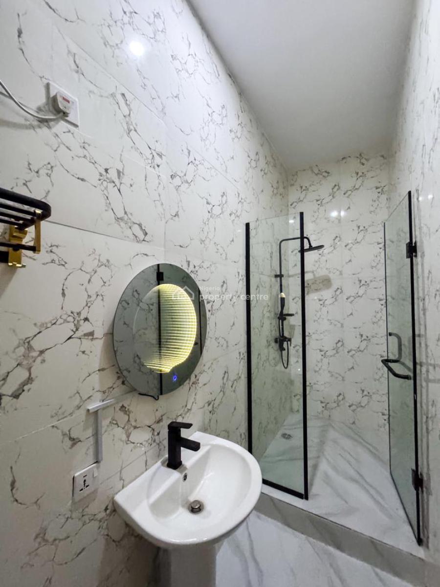 Luxury Fully Furnished Three Bedroom Apartment, Admiralty Way, Lekki Phase 1, Lekki, Lagos, Flat / Apartment for Rent