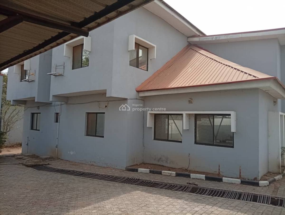 Luxury Finished 6 Bedroom Duplex with 2 Room Bq, Off Lobinto Crescent, Wuse 2, Abuja, Detached Duplex for Rent