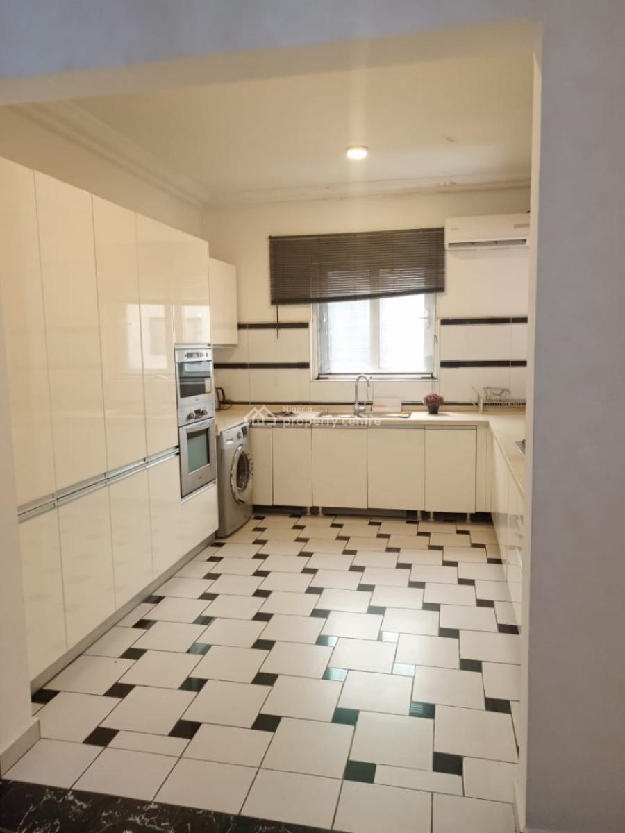 Fully Furnished 2 Bedroom Apartment, Spar Road, Ikate, Lekki, Lagos, Flat / Apartment for Rent