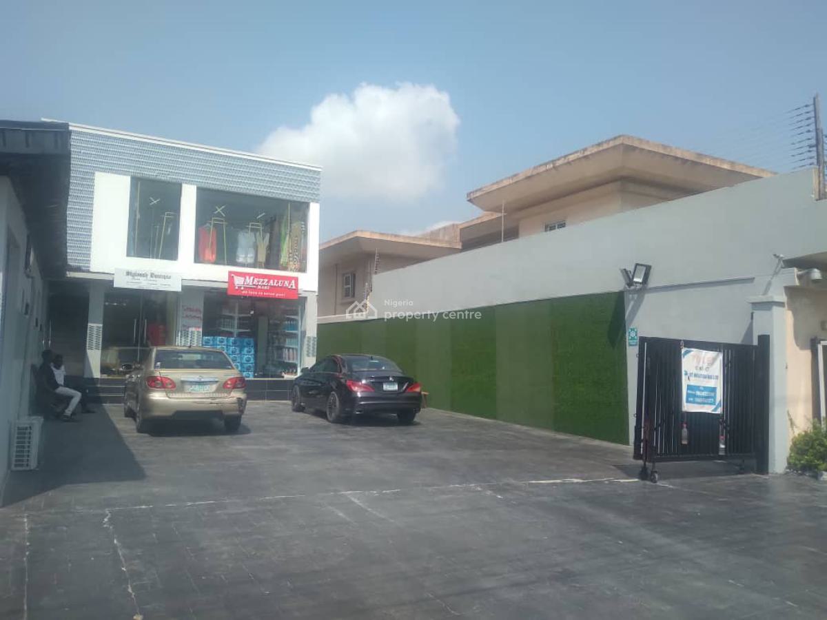 a Beautiful and Well Structure Shopping Mall, Fola Osibo, Lekki Phase 1, Lekki, Lagos, Plaza / Complex / Mall for Sale