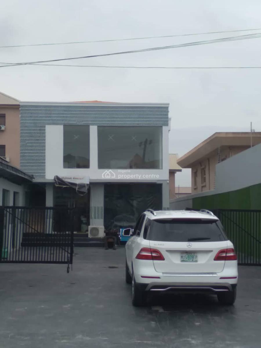 a Beautiful and Well Structure Shopping Mall, Fola Osibo, Lekki Phase 1, Lekki, Lagos, Plaza / Complex / Mall for Sale