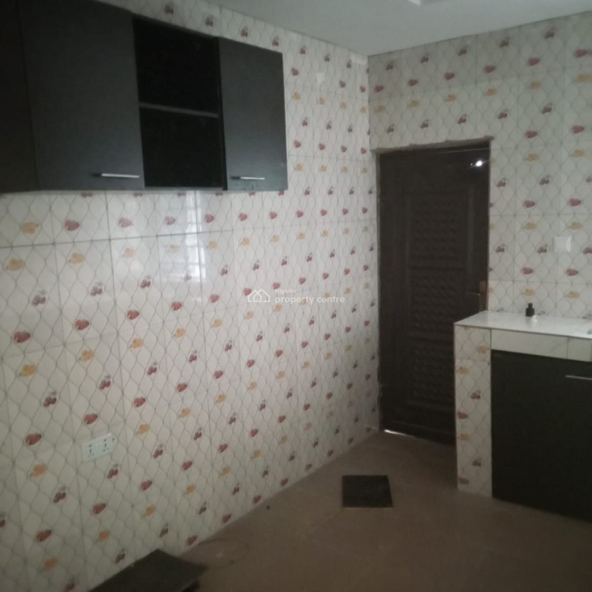 Beautiful and Clean 2 Bedroom Flat, Oke Ira Nla, Ajah, Lagos, Flat / Apartment for Rent