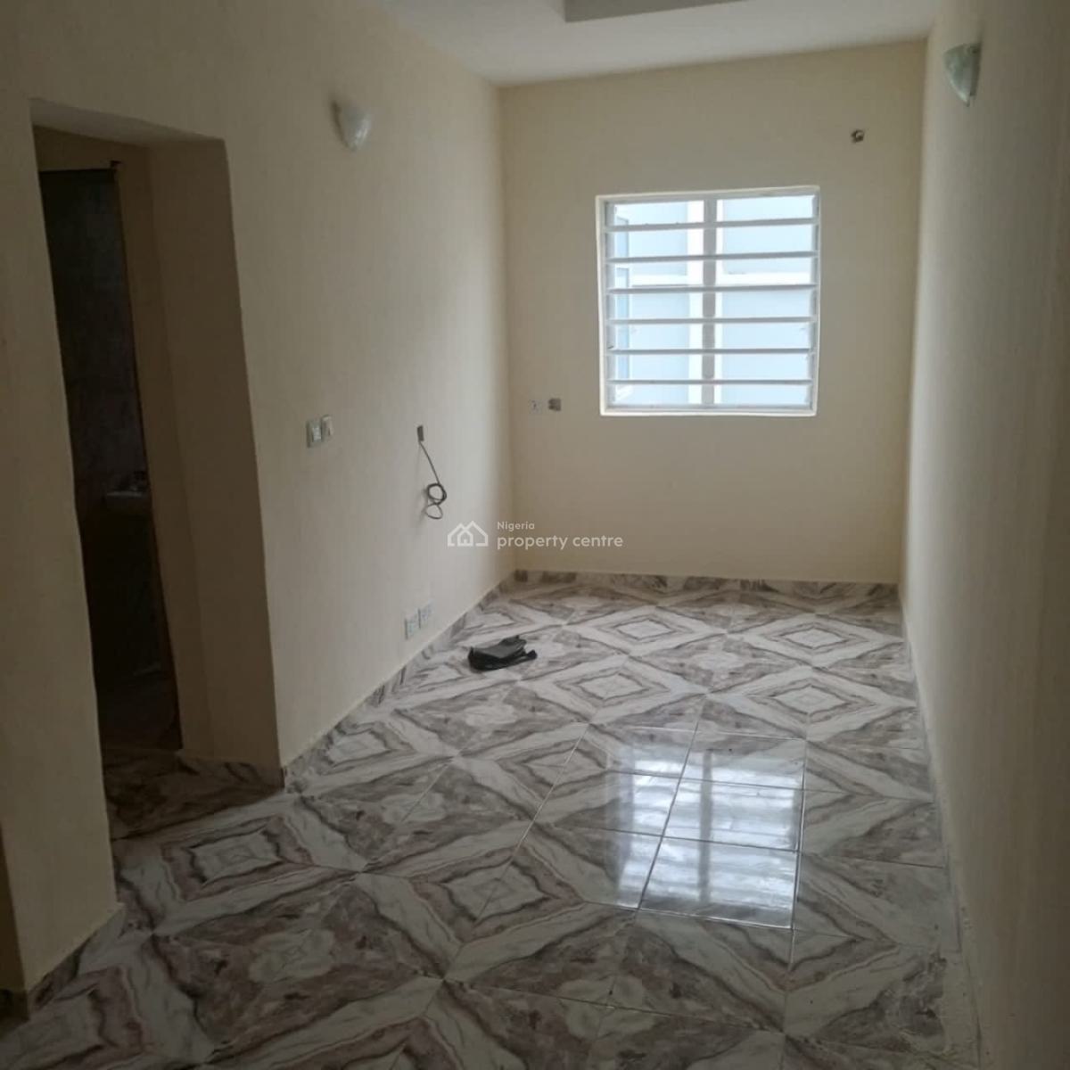 Beautiful and Clean 2 Bedroom Flat, Oke Ira Nla, Ajah, Lagos, Flat / Apartment for Rent