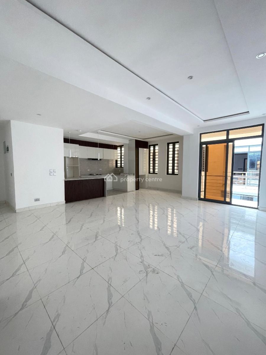 2 Bedroom Apartment, Off Freedom Way, Ikate Elegushi, Lekki, Lagos, Block of Flats for Sale