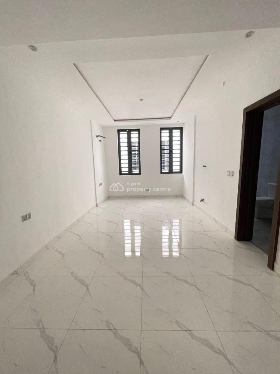 2 Bedroom Apartment, Off Freedom Way, Ikate Elegushi, Lekki, Lagos, Block of Flats for Sale