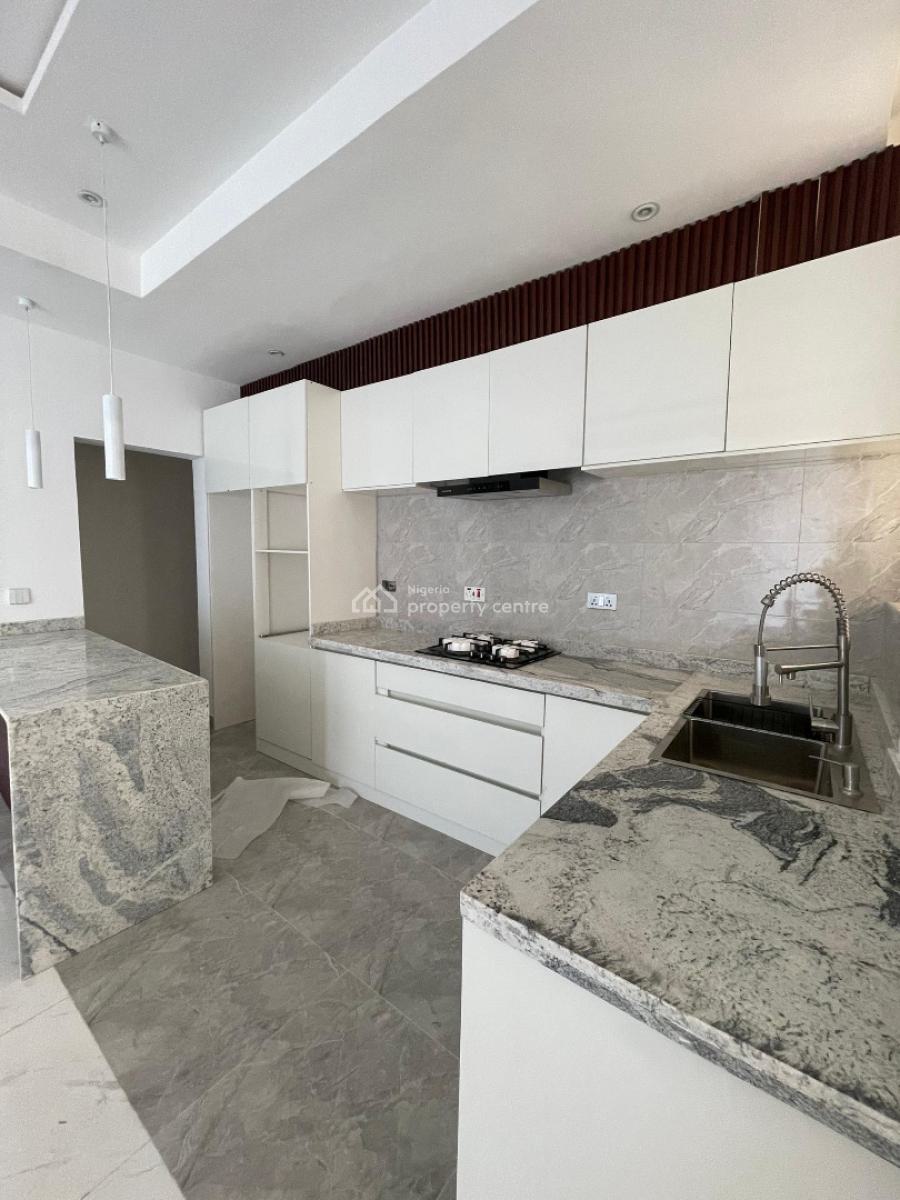 2 Bedroom Apartment, Off Freedom Way, Ikate Elegushi, Lekki, Lagos, Block of Flats for Sale