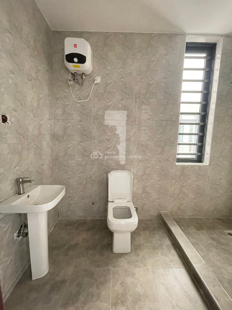 2 Bedroom Apartment, Off Freedom Way, Ikate Elegushi, Lekki, Lagos, Block of Flats for Sale
