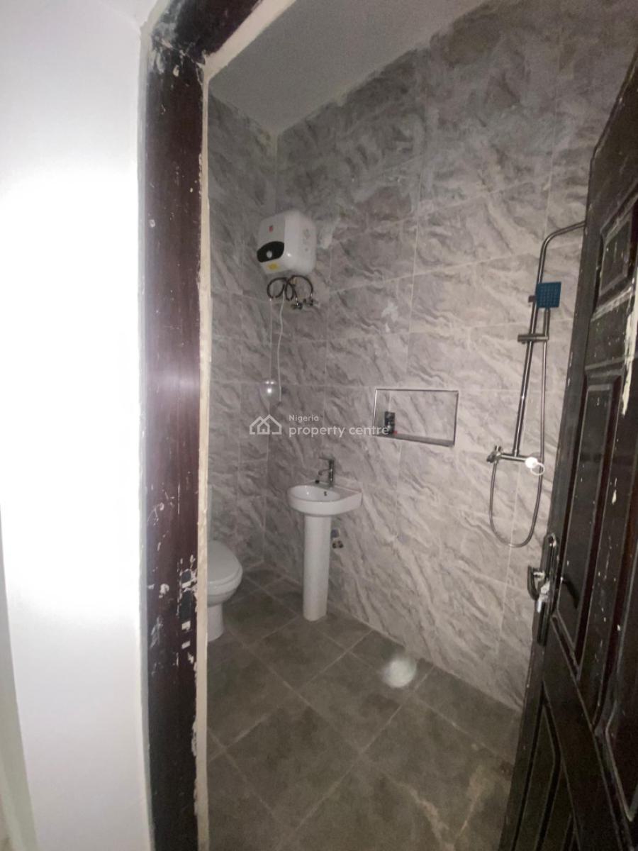 Newly Built Four Bedroom Penthouse Duplex and Two(2) Rooms Bq, Cluster, River Park Estate Airport Road, Lugbe District, Abuja, Detached Duplex for Sale