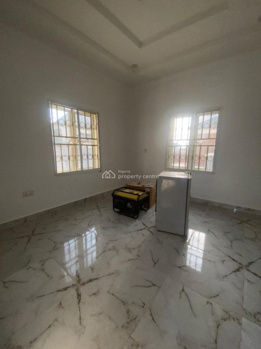 Newly Built Four Bedroom Penthouse Duplex and Two(2) Rooms Bq, Cluster, River Park Estate Airport Road, Lugbe District, Abuja, Detached Duplex for Sale