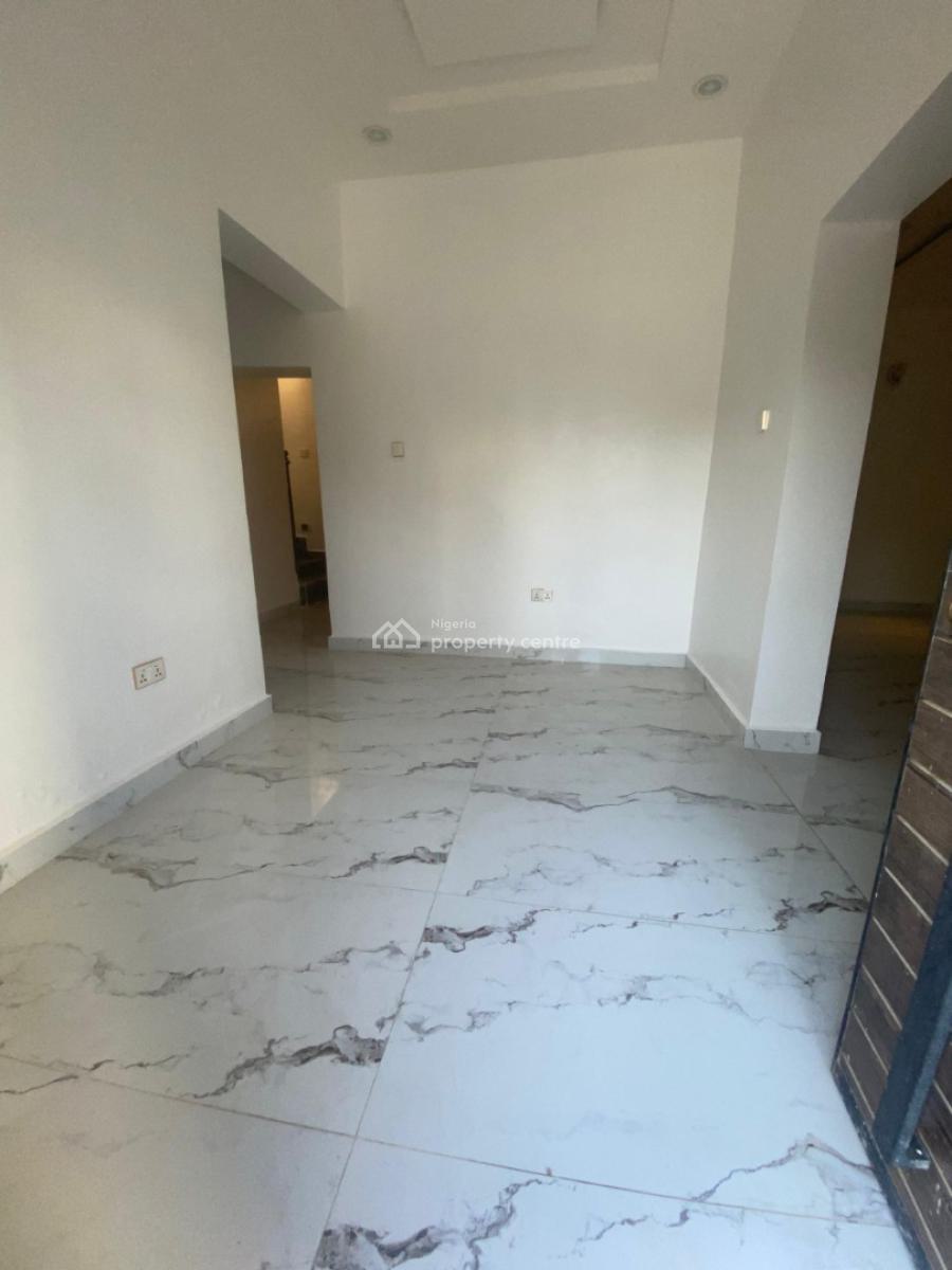 Newly Built Four Bedroom Penthouse Duplex and Two(2) Rooms Bq, Cluster, River Park Estate Airport Road, Lugbe District, Abuja, Detached Duplex for Sale