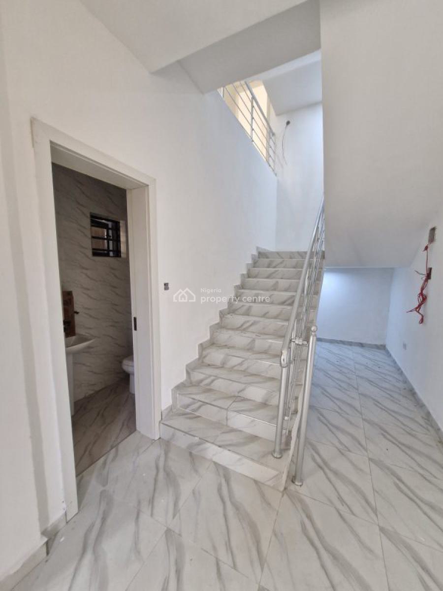 4 Bedroom Terrace Duplex & Bq, Ologolo, Lekki, Lagos, Terraced Duplex for Sale
