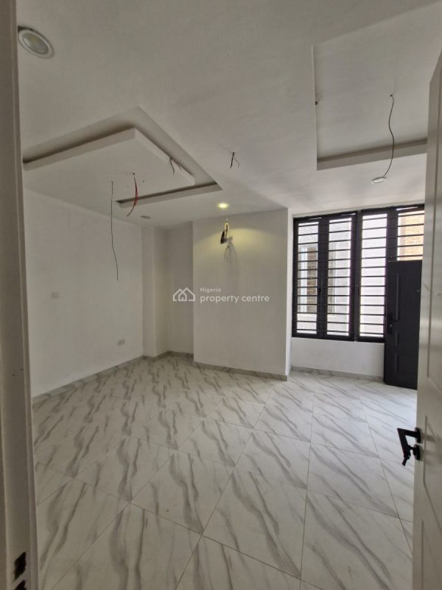 4 Bedroom Terrace Duplex & Bq, Ologolo, Lekki, Lagos, Terraced Duplex for Sale