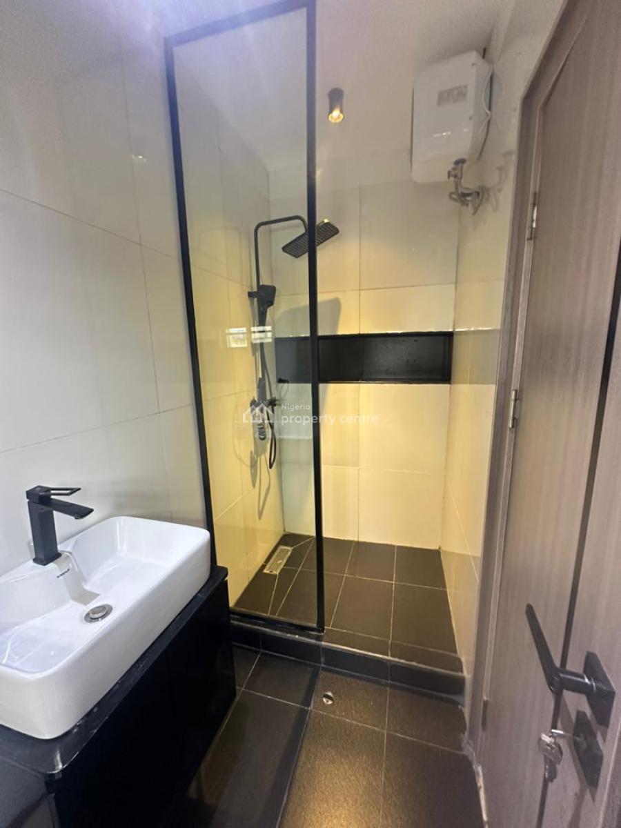 Introducing Our Newly Launched 2 Bedroom Massionet, Lekki Phase 1, Lekki, Lagos, Flat / Apartment Short Let