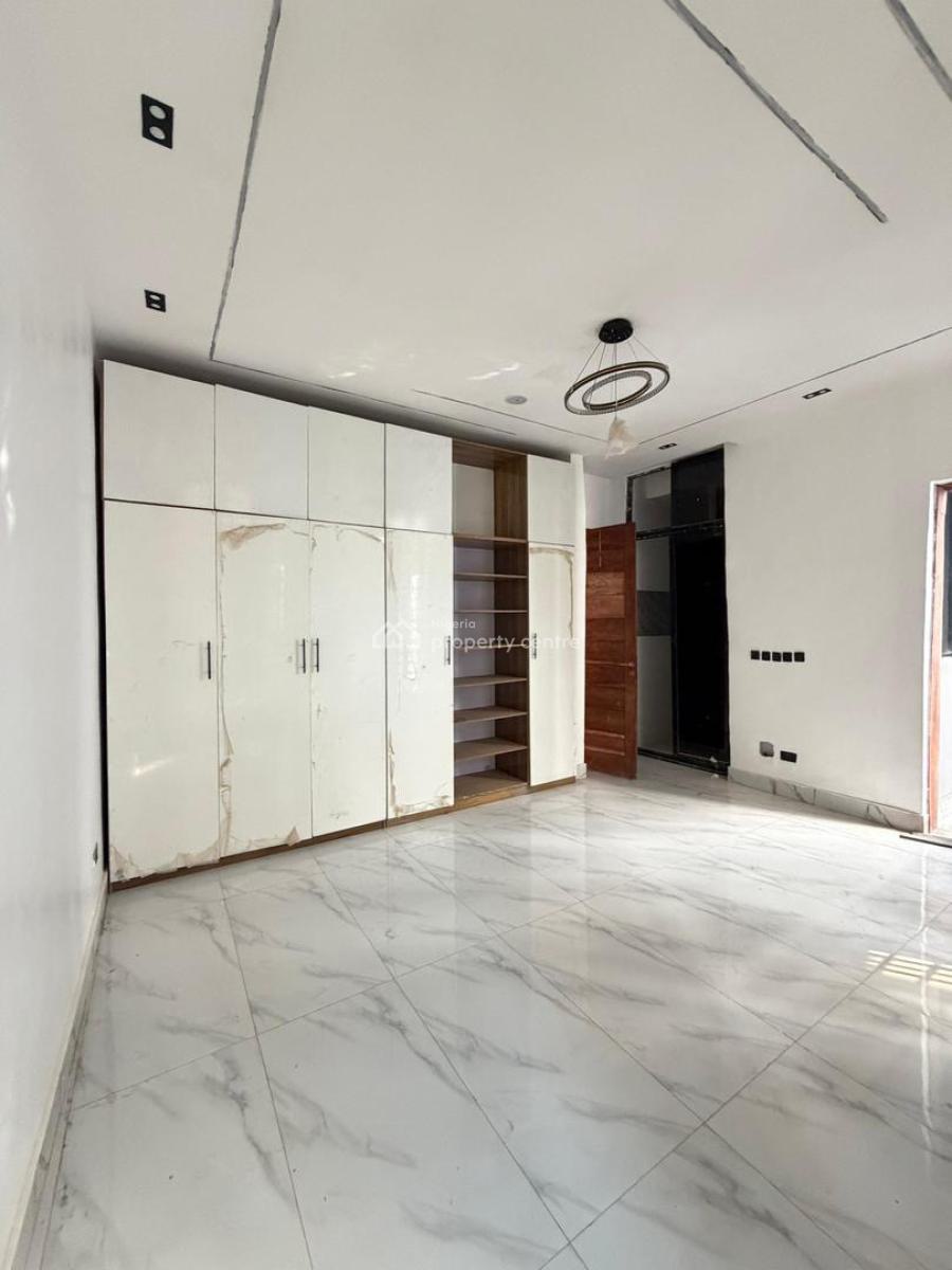 Luxury 4 Bedroom Terrace Duplex in a Secure Estate, Chevron, Lekki, Lagos, Terraced Duplex for Sale