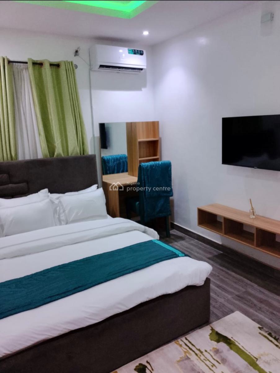 4 Units of Cozy 2 Bedroom Apartment with Ps5, Off Emilola Awe Drive, Ashi New Bodija, Ibadan, Oyo, Flat / Apartment Short Let