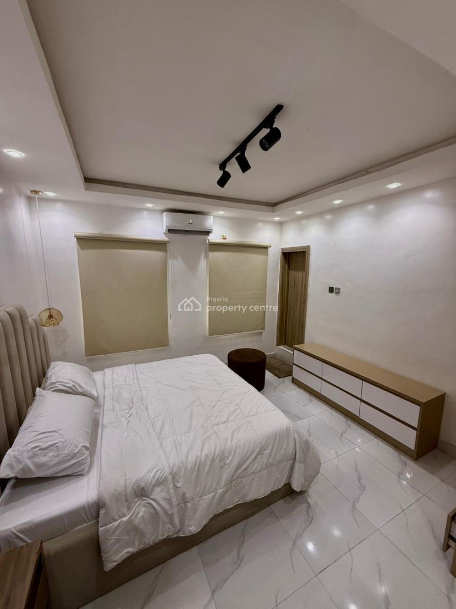 Luxury 2 Bedrooms Flat, Alagomeji, Yaba, Lagos, Flat / Apartment Short Let