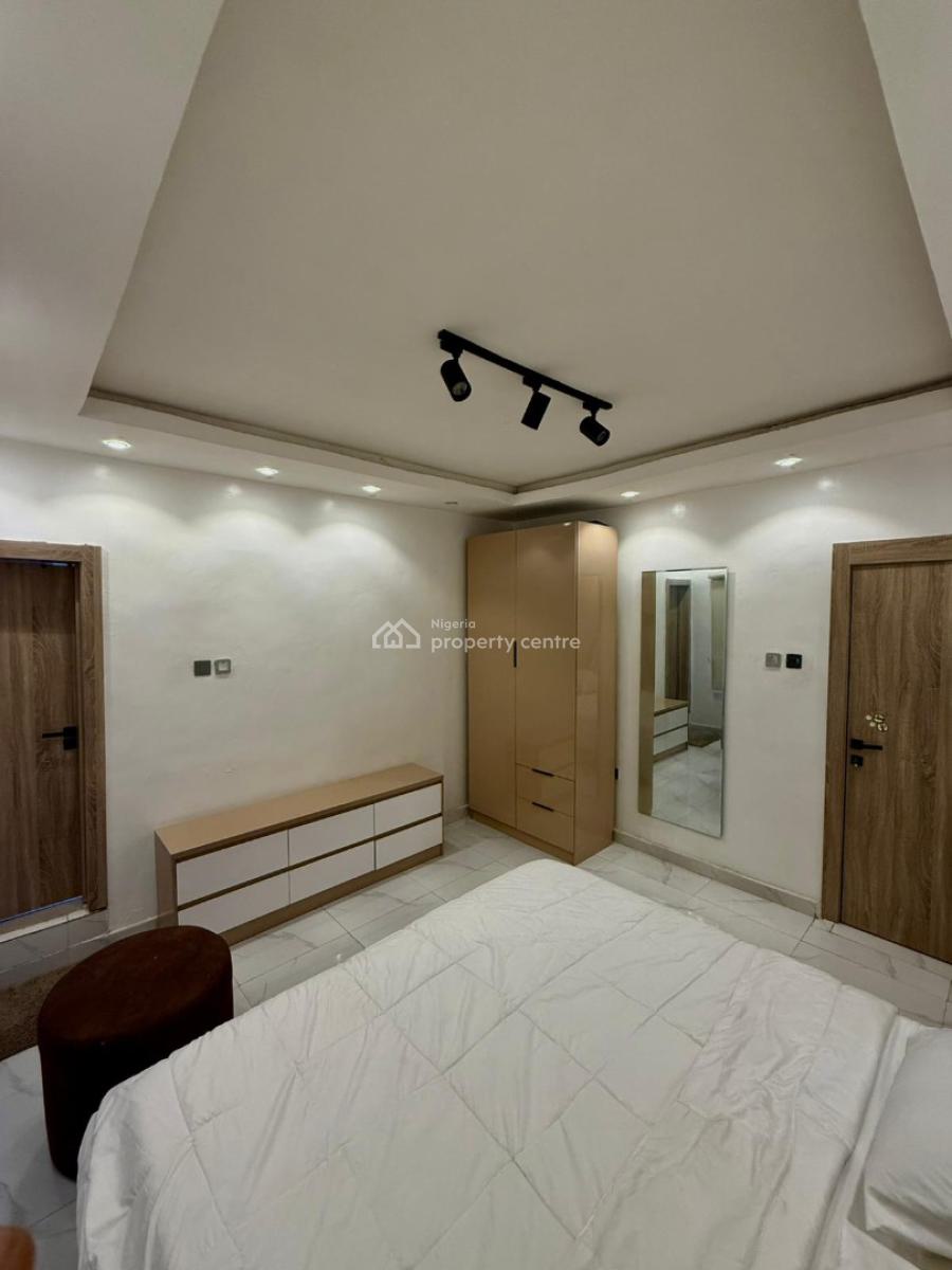 Luxury 2 Bedrooms Flat, Alagomeji, Yaba, Lagos, Flat / Apartment Short Let